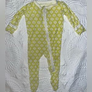 Kickee Pants Footie Sleeper 3-6 month sunshine zippy